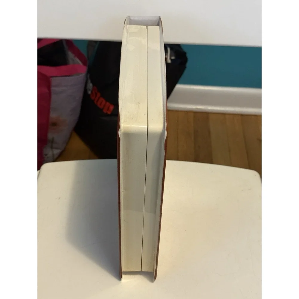 Vintage ATARI Case 2600 Cartridge Storage Binder Holder ( With 8 Games )